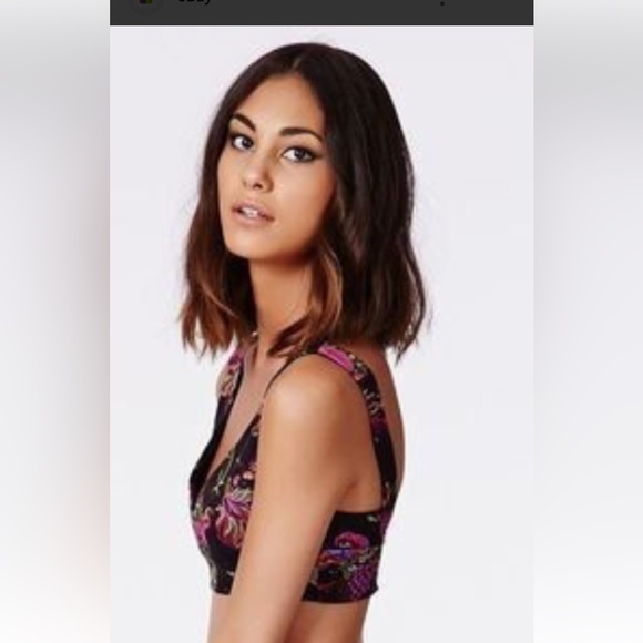 MissGuided Sophina Premium Floral Crop Top Size 4 Resort - Picture 11 of 11
